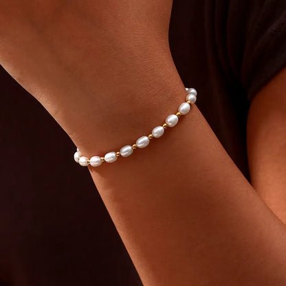 Bracelet élégant en perles et or