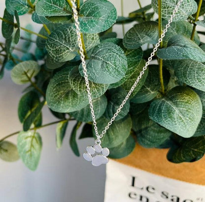 Pendentif Élégant en Argent Avec Empreinte De Patte