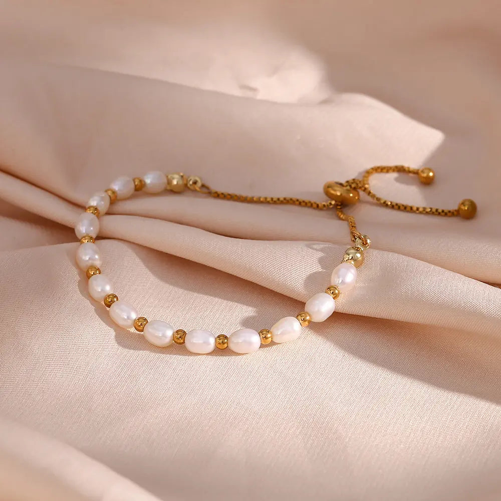 Bracelet élégant en perles et or