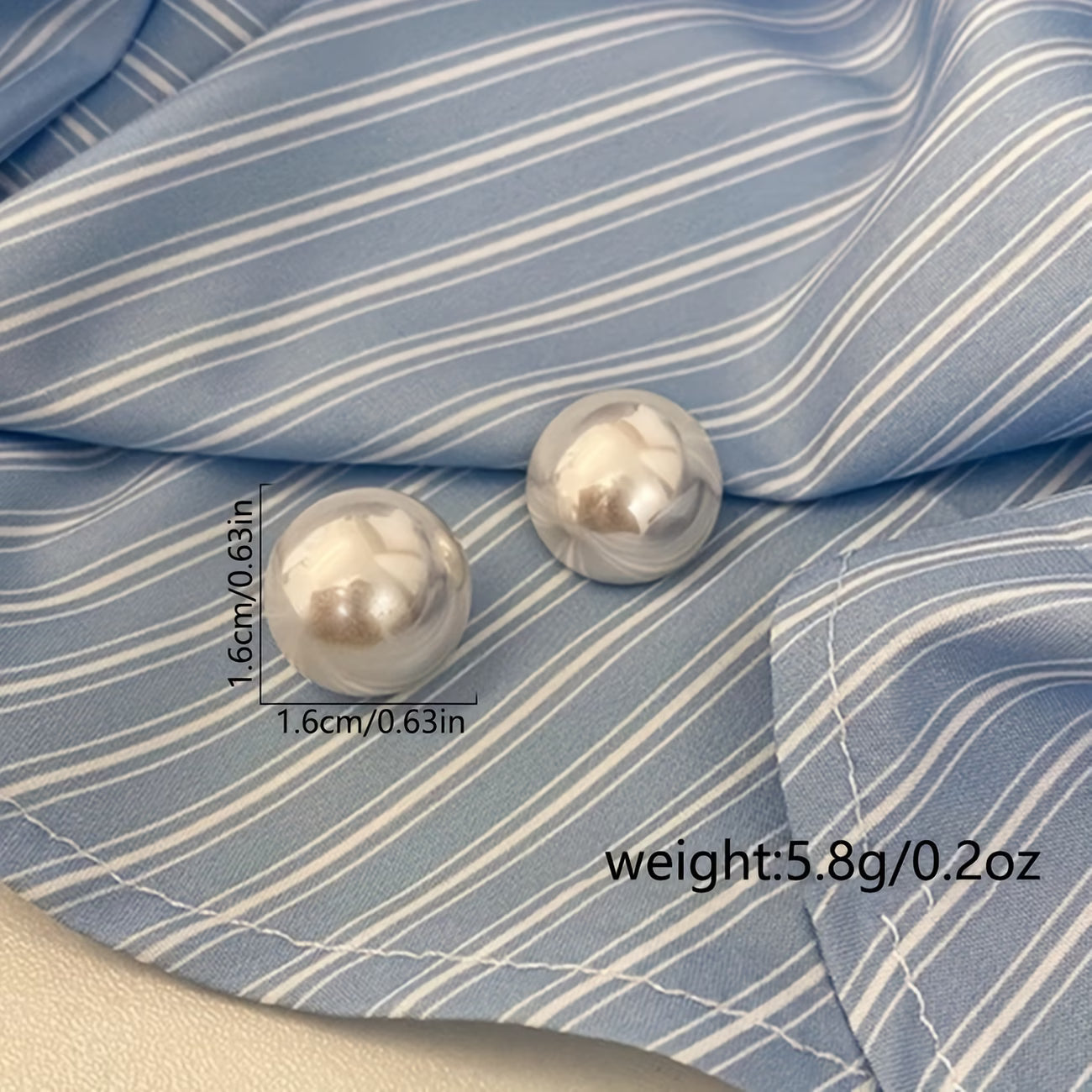 Boucles d'oreilles clous en perles audacieuses