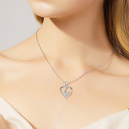 Collier En Argent Serti De Zircone.