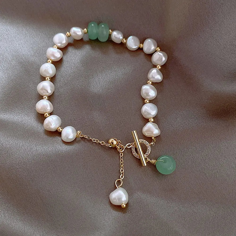 Bracelet en perles d'eau douce et jade