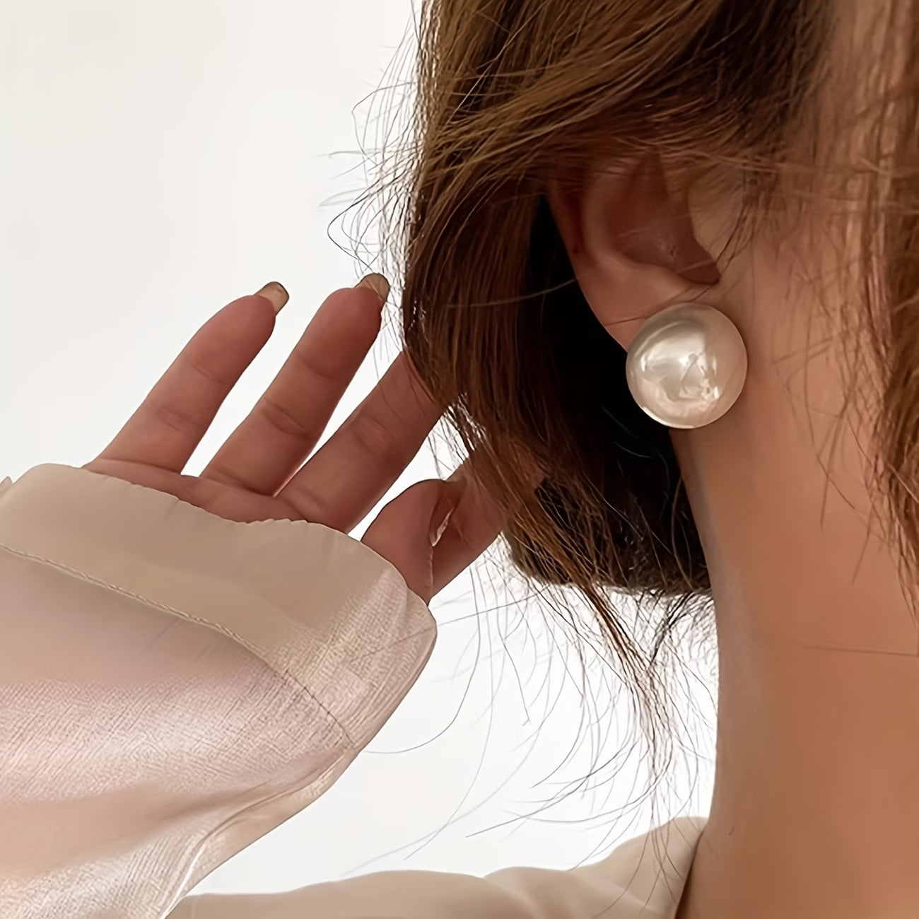 Boucles d'oreilles clous en perles audacieuses