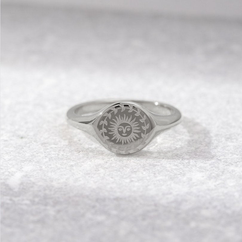 Bague en or pour le solstice d'été