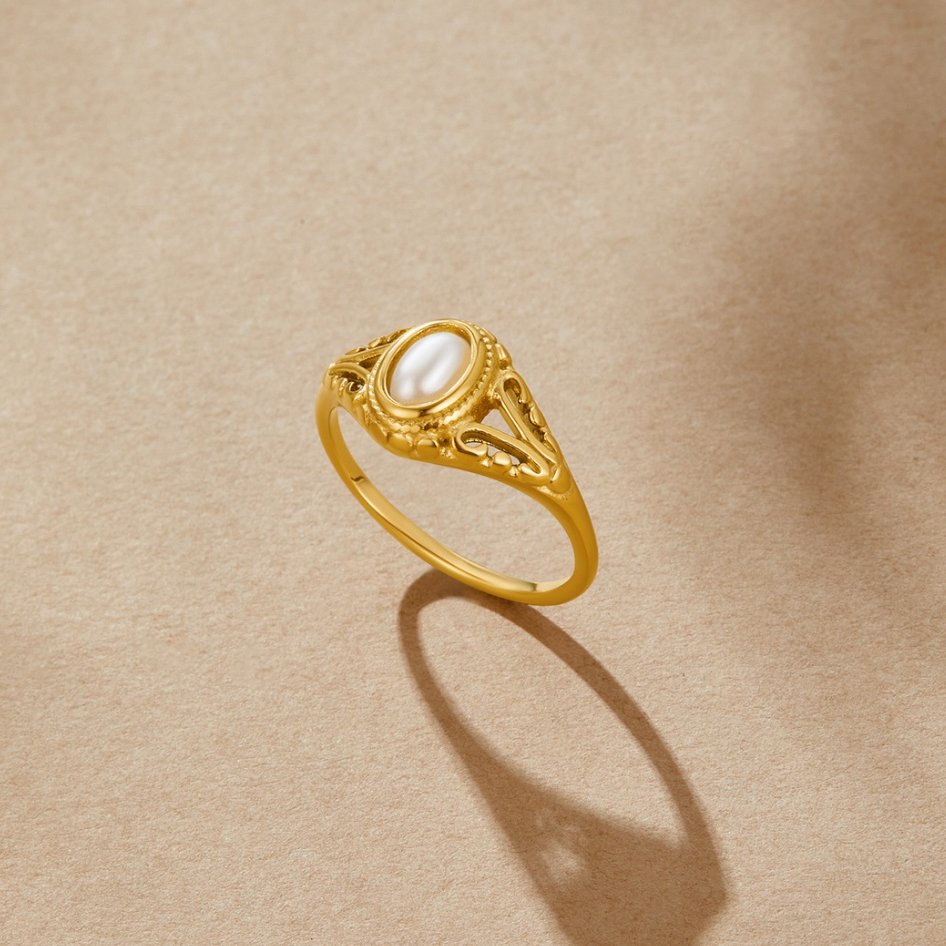 Royal - Bague vintage en perles